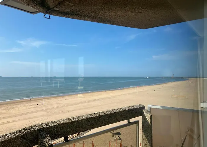 Sea View Aldis Apartment Ostende
